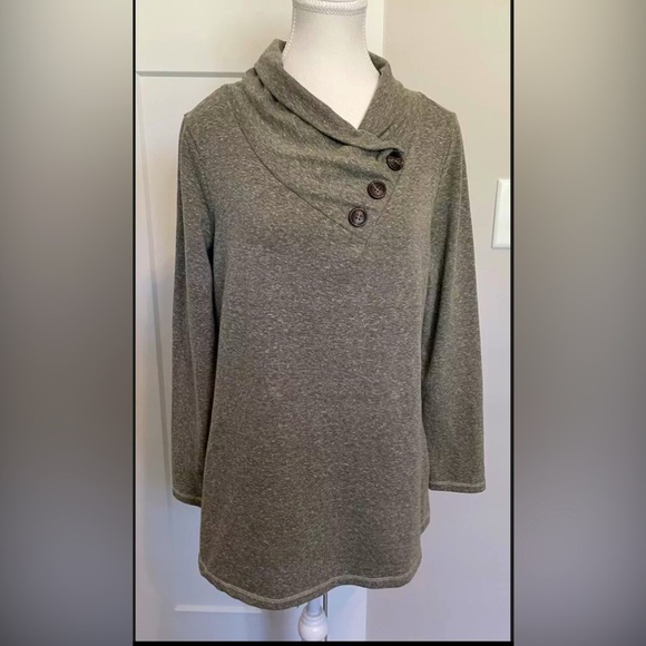 NWT Soft Surroundings Brinley Button Neck Top Long Sleeve Green Size Small. - Picture 1 of 5